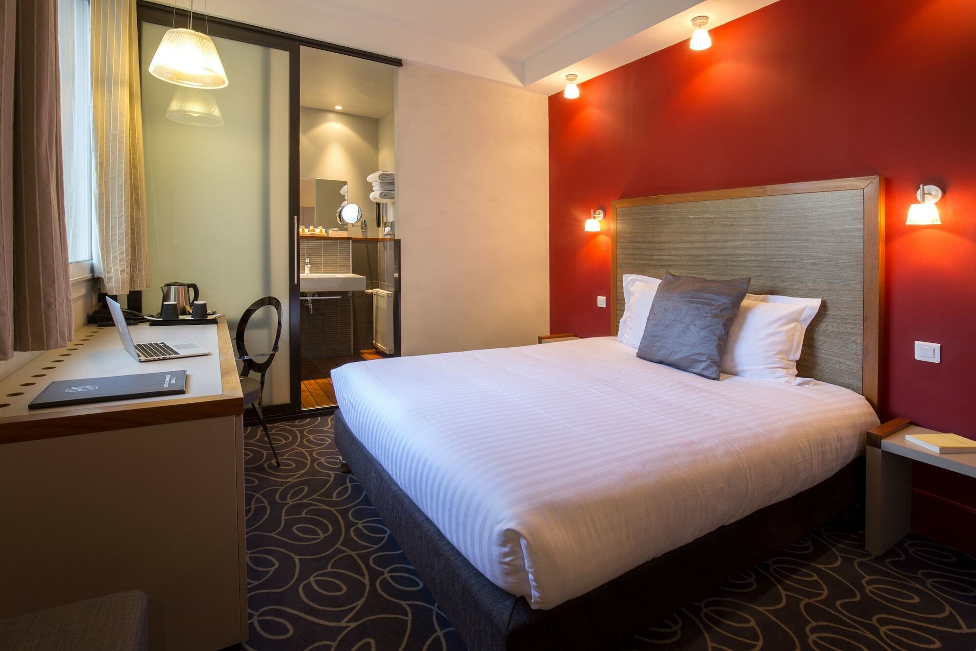 בורדו Hotel De Normandie מראה חיצוני תמונה