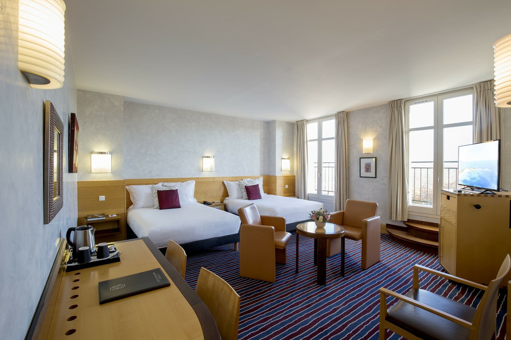 בורדו Hotel De Normandie מראה חיצוני תמונה
